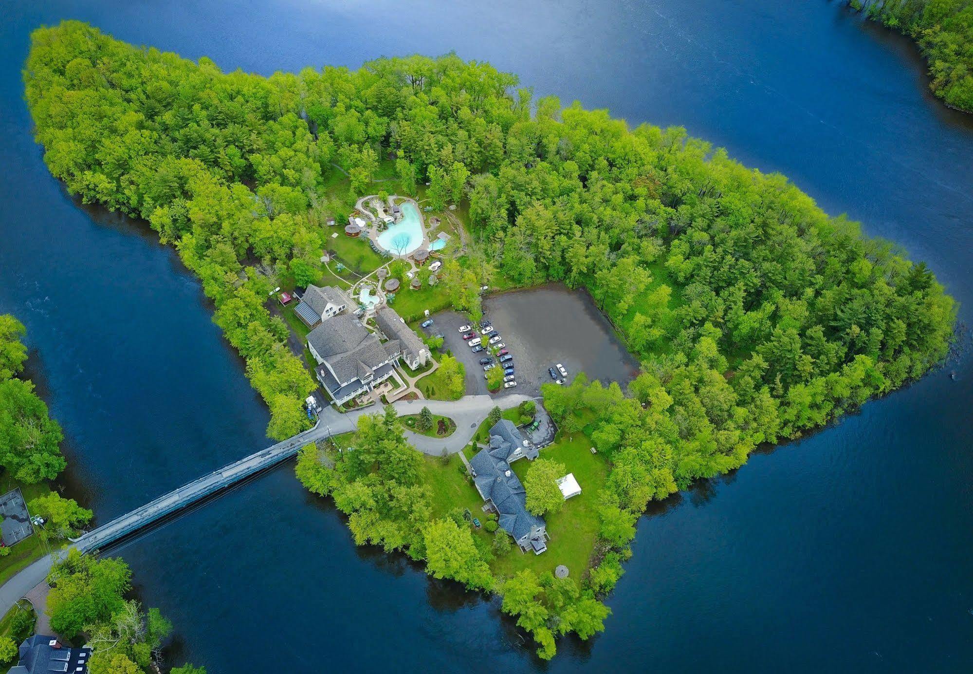 L'Oasis De L'Ile Hotel แซงต์-เอิสตาช ภายนอก รูปภาพ