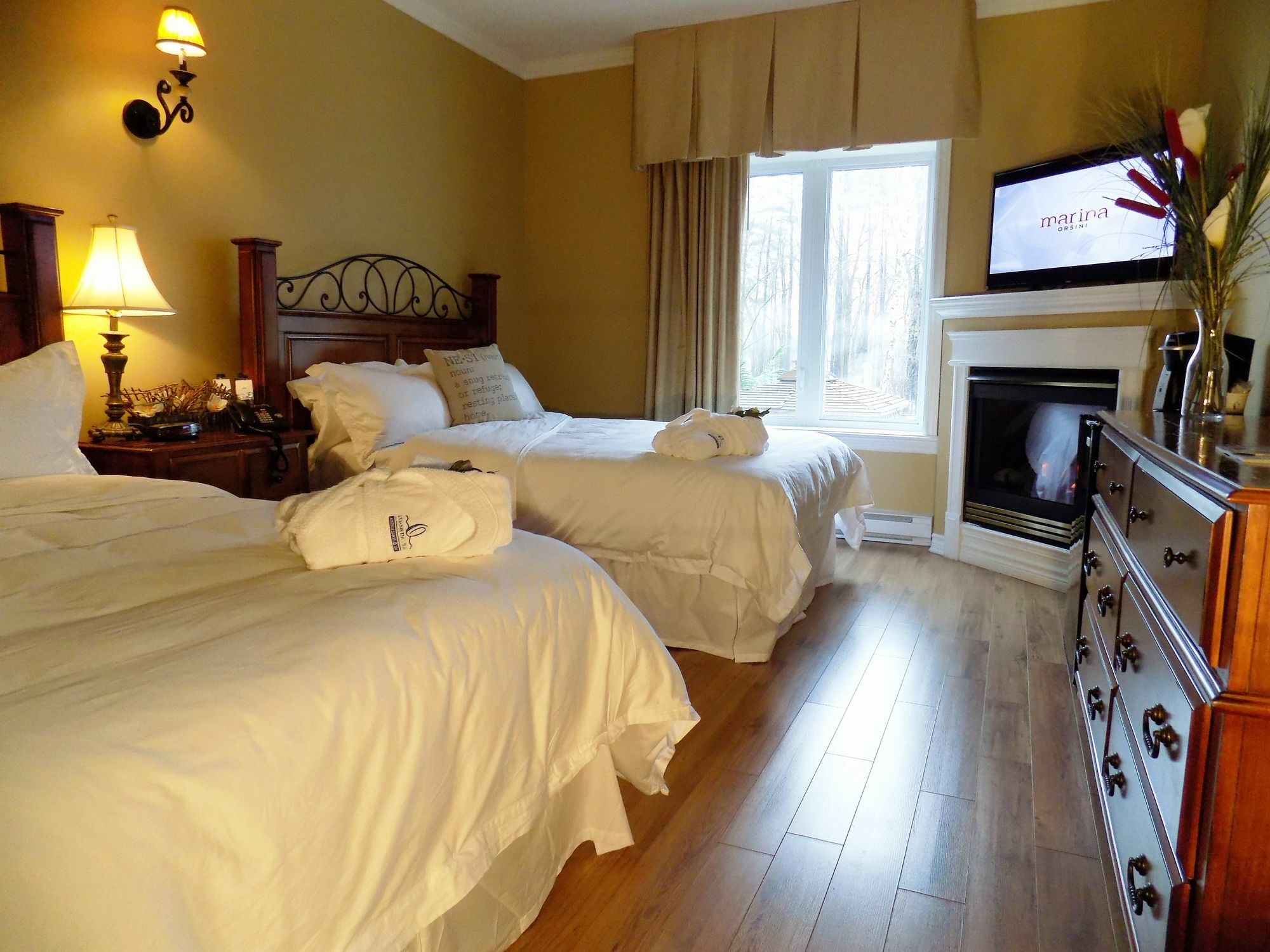 L'Oasis De L'Ile Hotel แซงต์-เอิสตาช ภายนอก รูปภาพ
